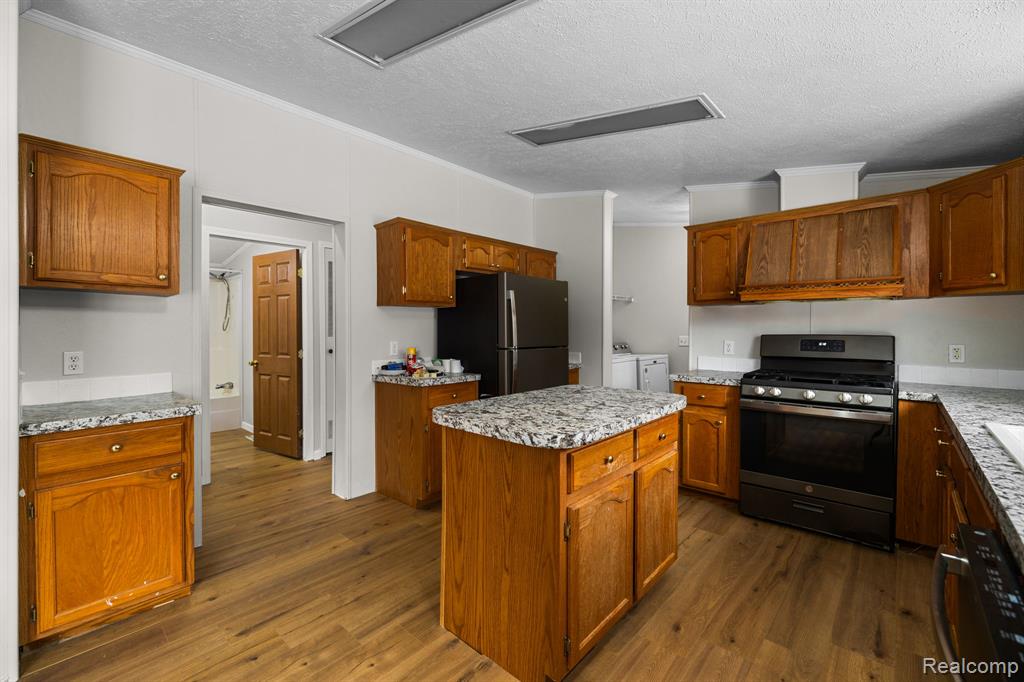2836 Lone Pine Road Gaylord, MI 49735 - Photo 6 of 43