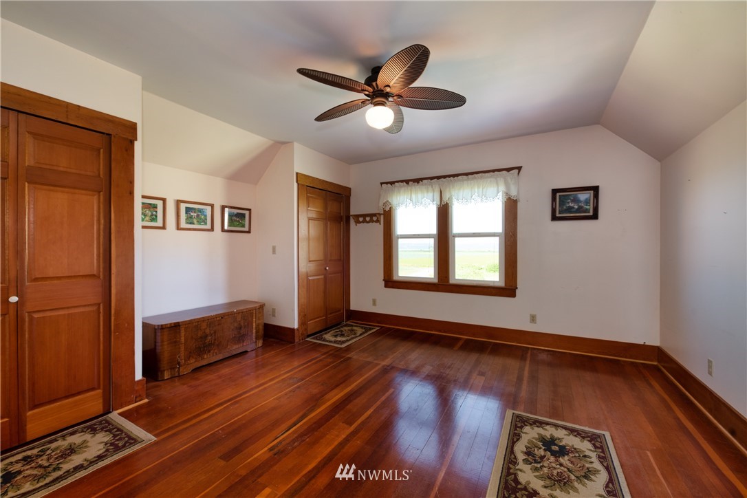 13735 Rawlins Road Mount Vernon, WA 98273 - Photo 21 of 33