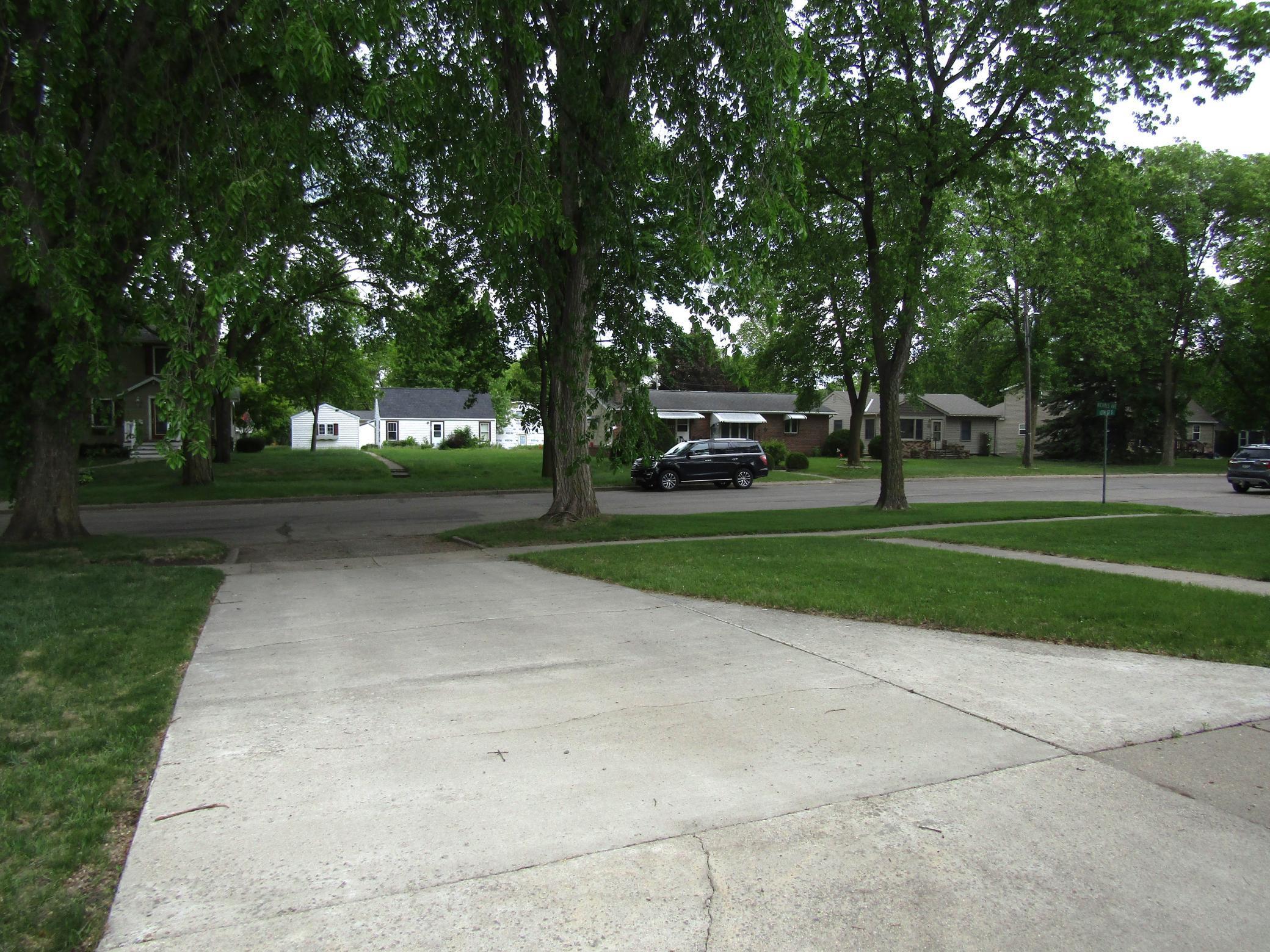 302 South 12th Street Montevideo, MN 56265 - Photo 30 of 30