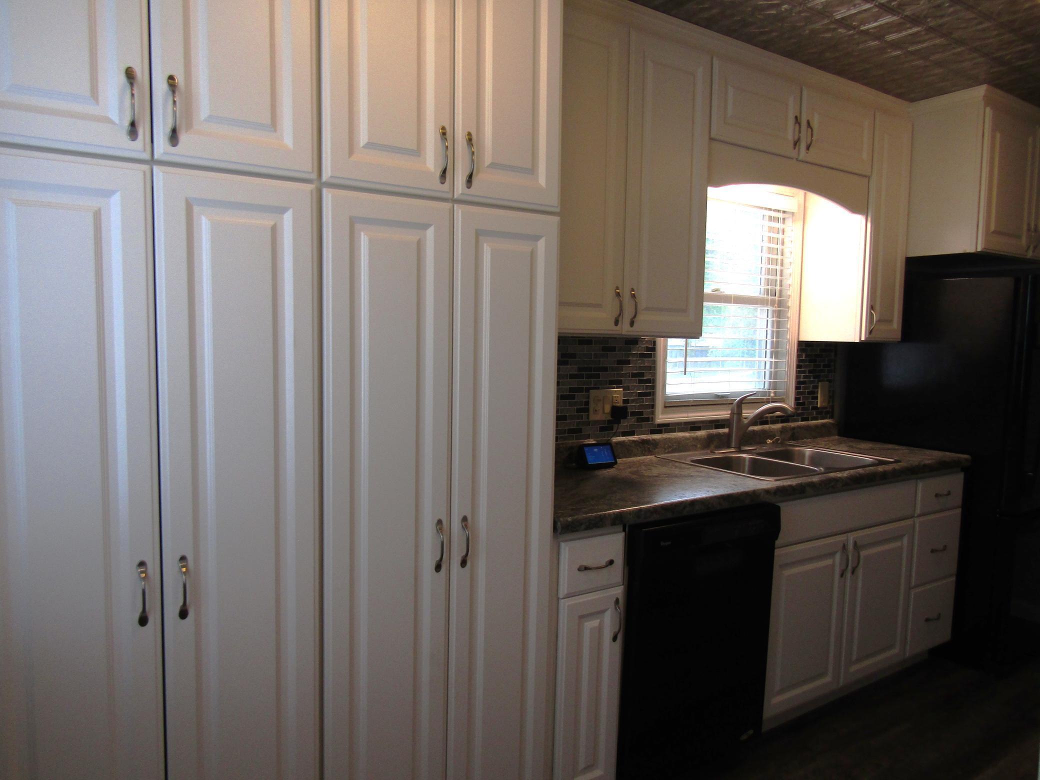 302 South 12th Street Montevideo, MN 56265 - Photo 10 of 30