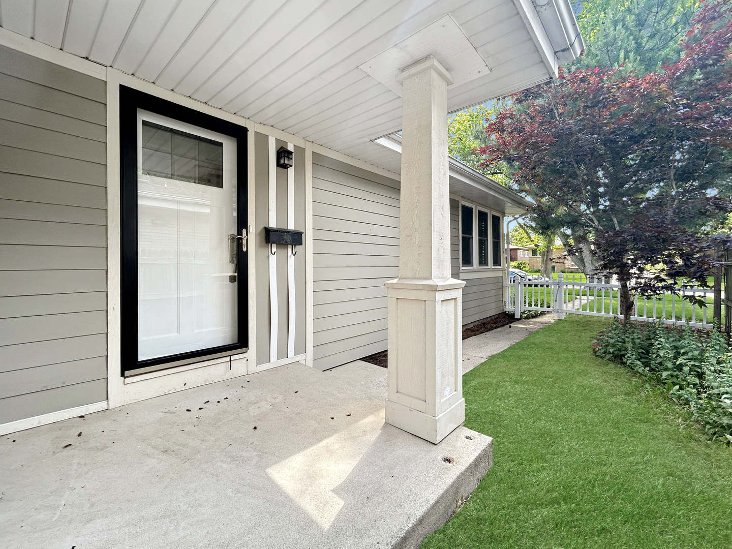 841 Goodwin Drive Park Ridge, IL 60068 - Photo 4 of 22