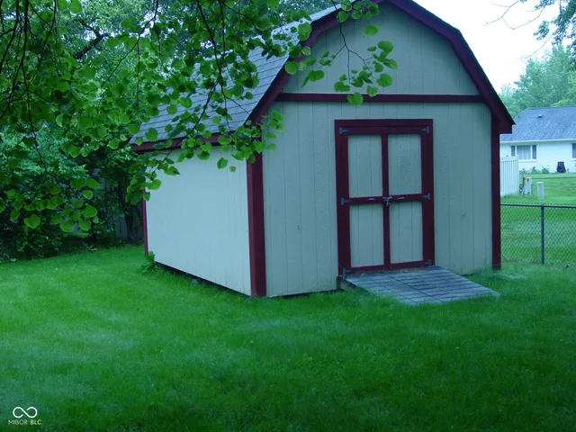 $295,000 | 1808 Orchid Court, Indianapolis, IN 46219