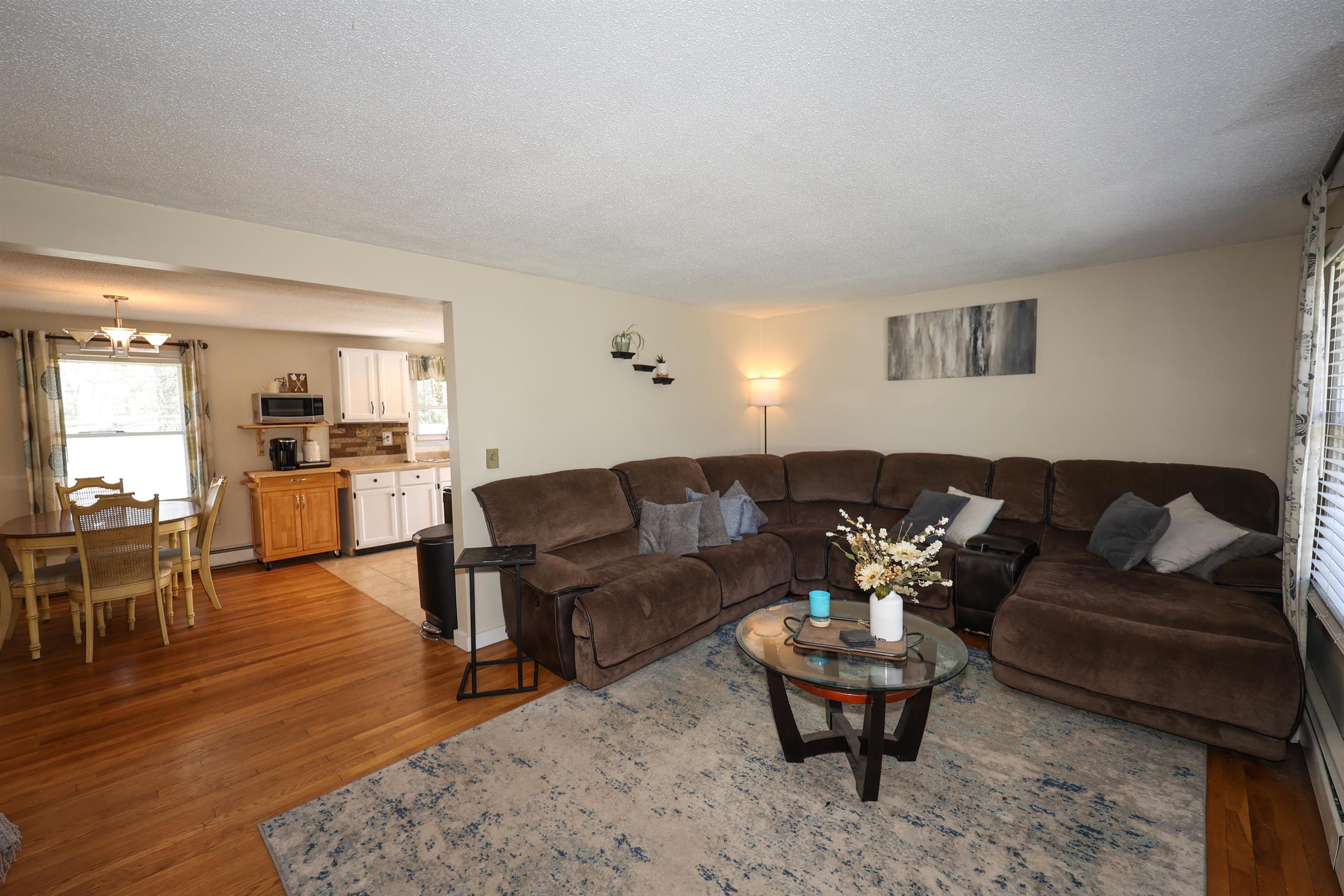 82 Riverside Drive Fremont, NH 03044 - Photo 11 of 30