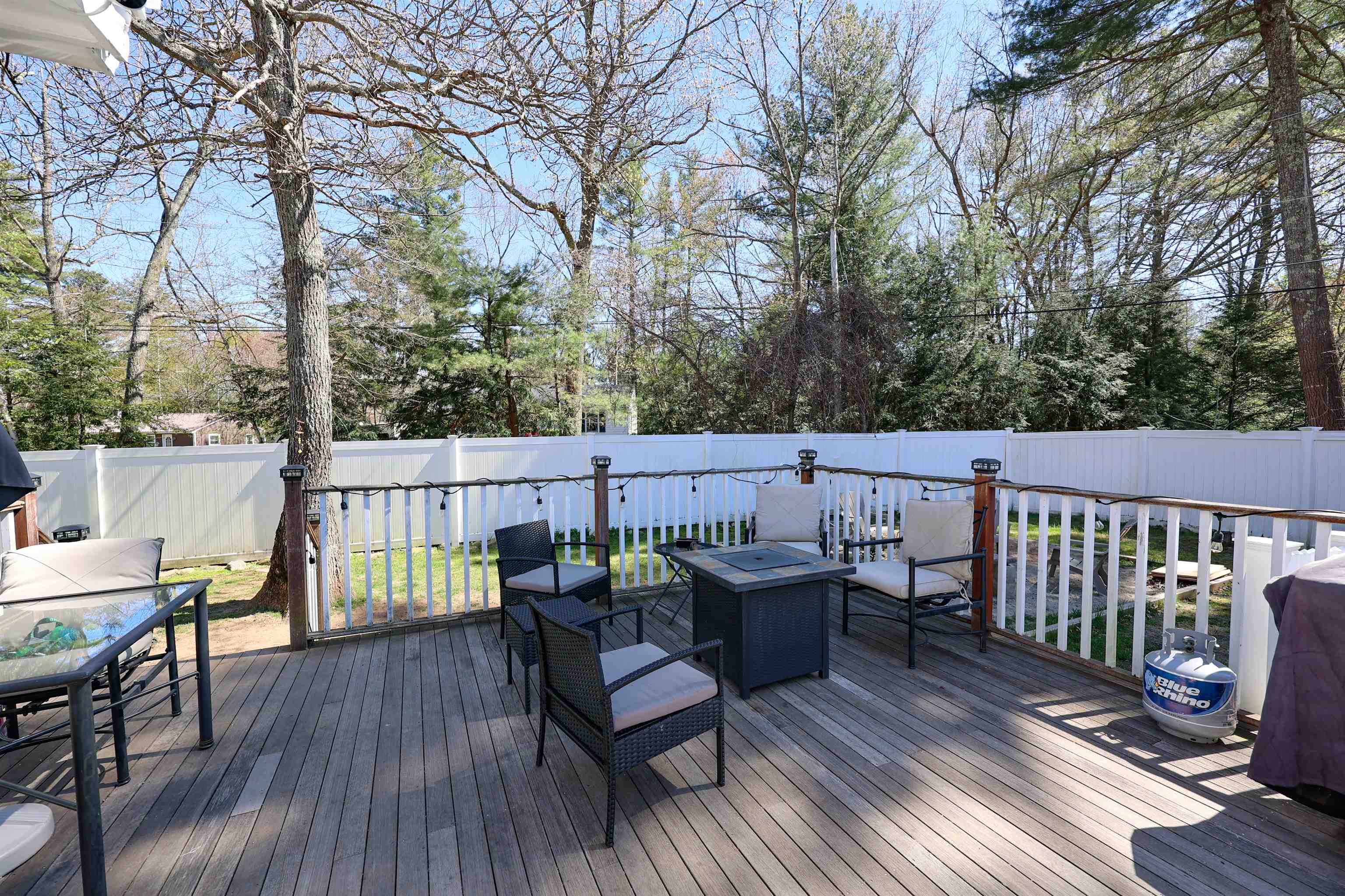 82 Riverside Drive Fremont, NH 03044 - Photo 4 of 30
