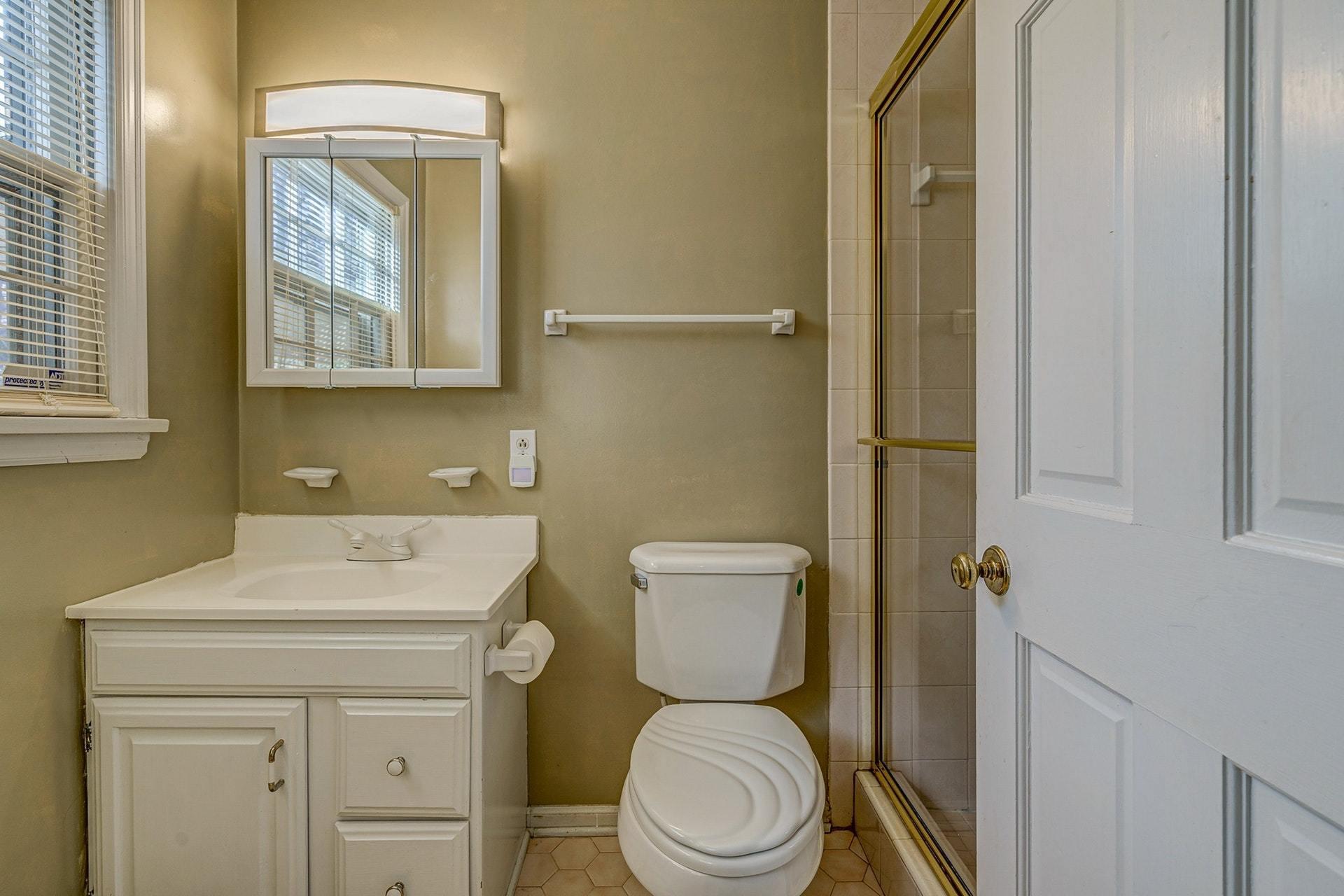 3742 Forest Road Roanoke, VA 24015 - Photo 21 of 51 018-334146-3742 Forest Rd SW 018_8449683