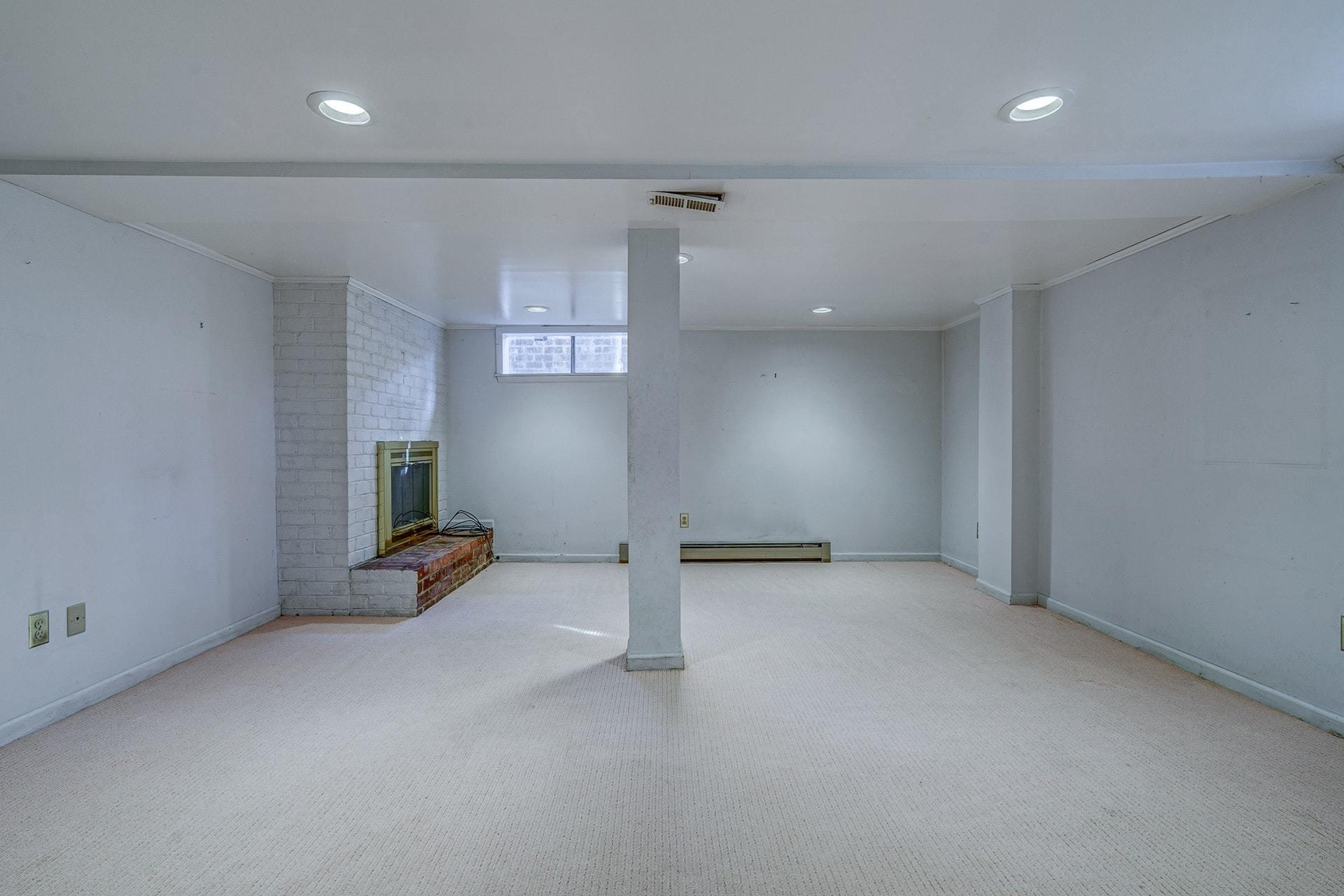 3742 Forest Road Roanoke, VA 24015 - Photo 38 of 51 035-334146-3742 Forest Rd SW 035_8449700