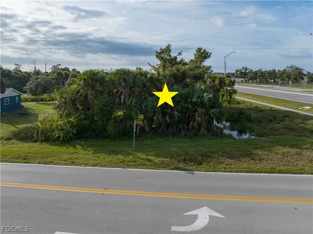 $27,900 | 9025 Fruitland Avenue, Englewood, FL 34224