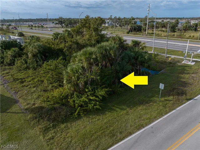 $27,900 | 9025 Fruitland Avenue, Englewood, FL 34224