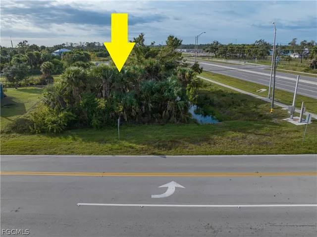 $27,900 | 9025 Fruitland Avenue, Englewood, FL 34224