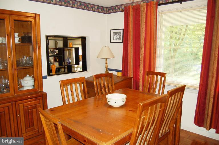 2165 Mayberry Road Westminster, MD 21158 - Photo 18 of 21 Dining Room