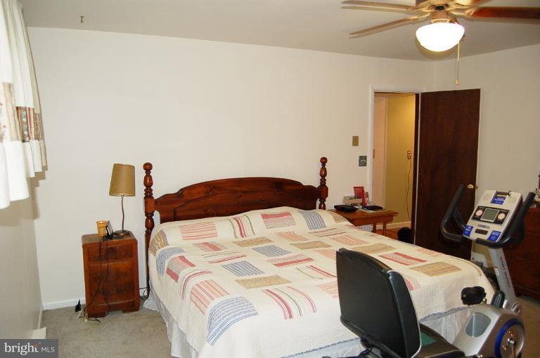 2165 Mayberry Road Westminster, MD 21158 - Photo 6 of 21 Bedroom (Master)
