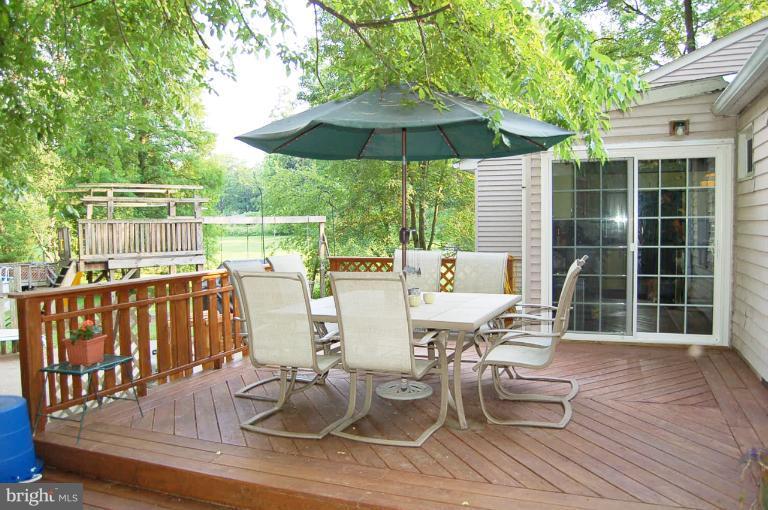 2165 Mayberry Road Westminster, MD 21158 - Photo 10 of 21 Exterior (Rear)