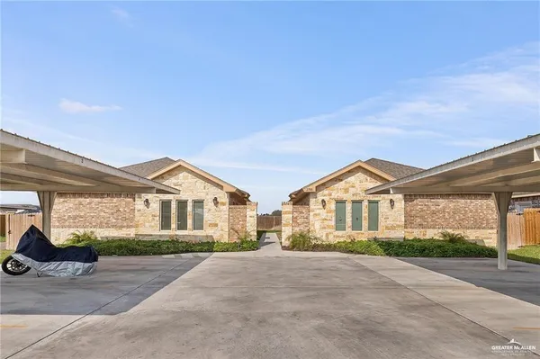 $489,900 | 2705 East Franklin Avenue, Alton, TX 78573