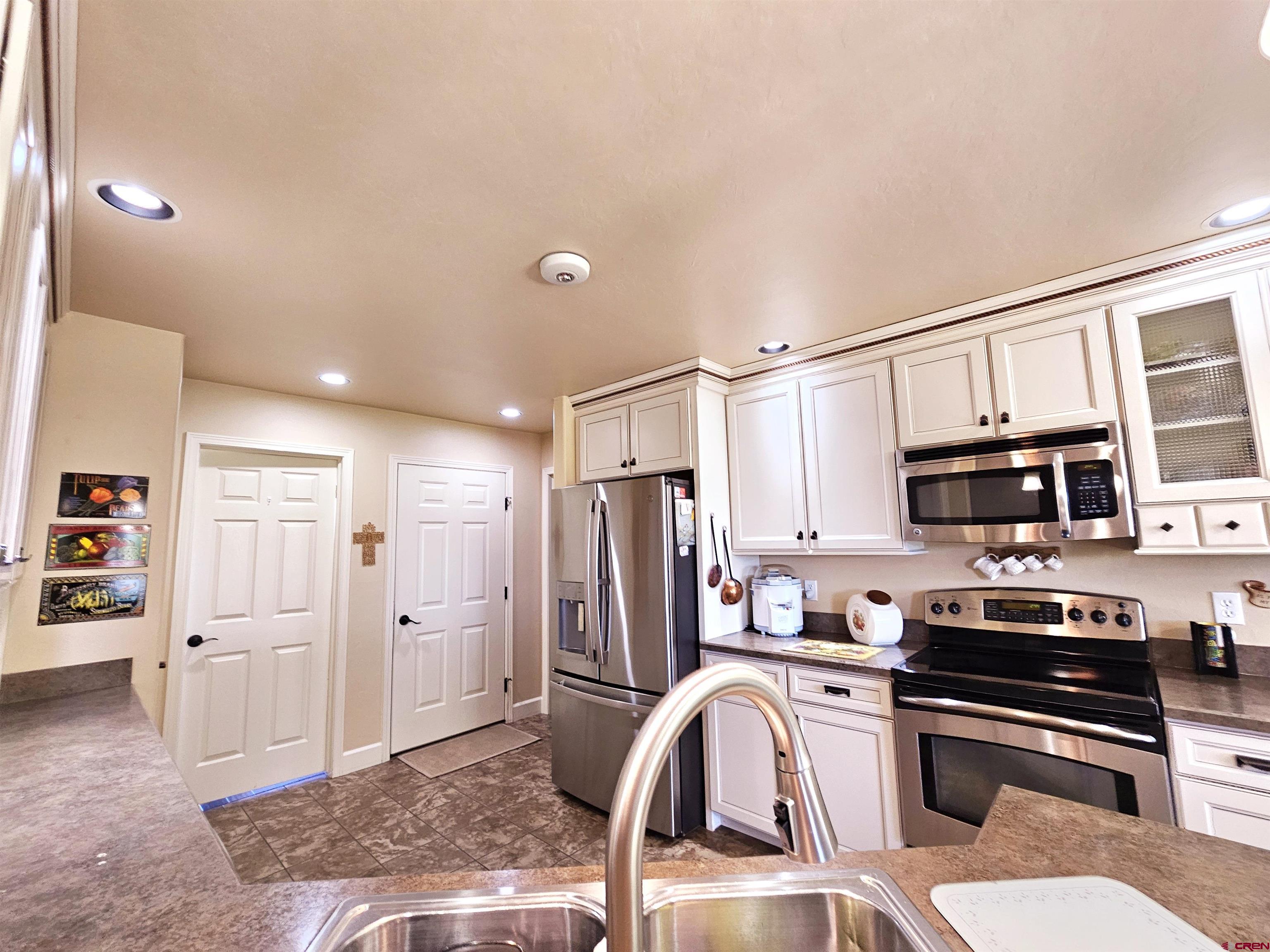 3000 Outlook Road Montrose, CO 81401 - Photo 8 of 30 Gallery Image 8