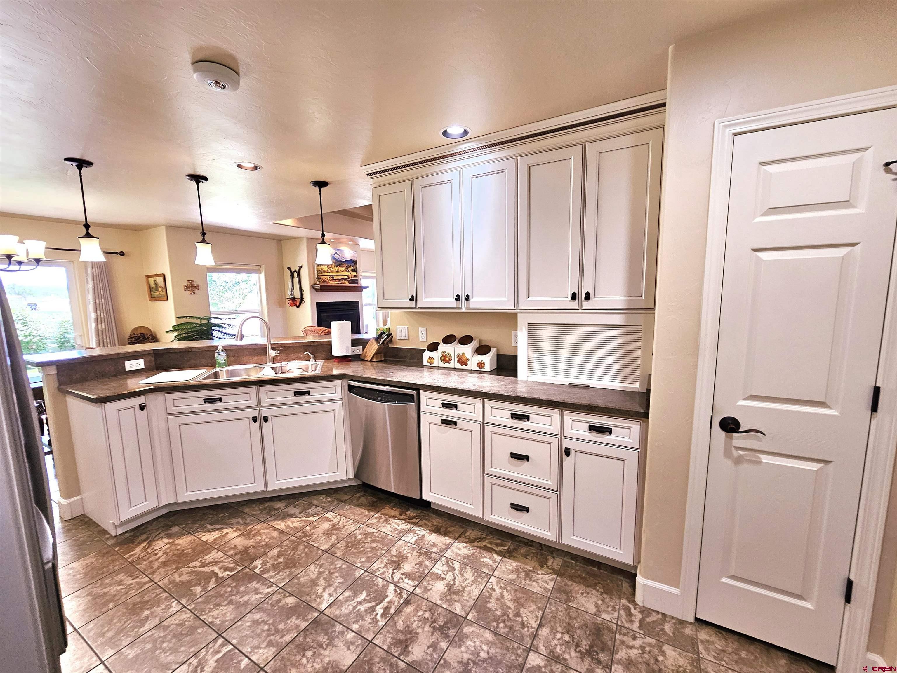 3000 Outlook Road Montrose, CO 81401 - Photo 9 of 30 Gallery Image 9