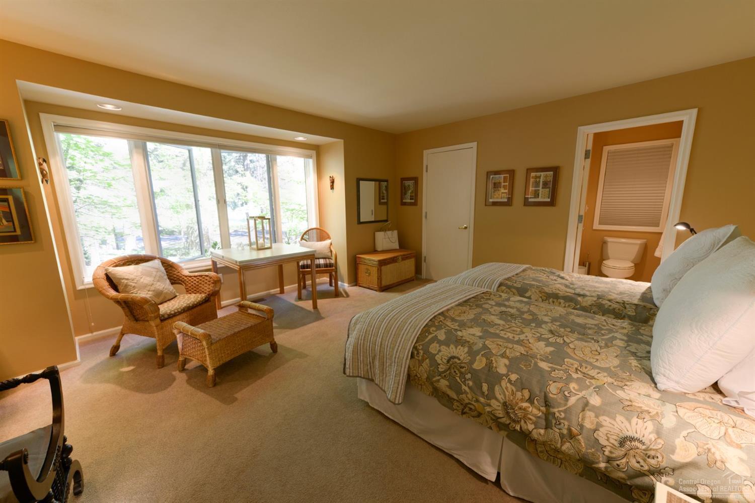 70283 Forsythia Black Butte Ranch, OR 97759 - Photo 20 of 24 Additional Photo