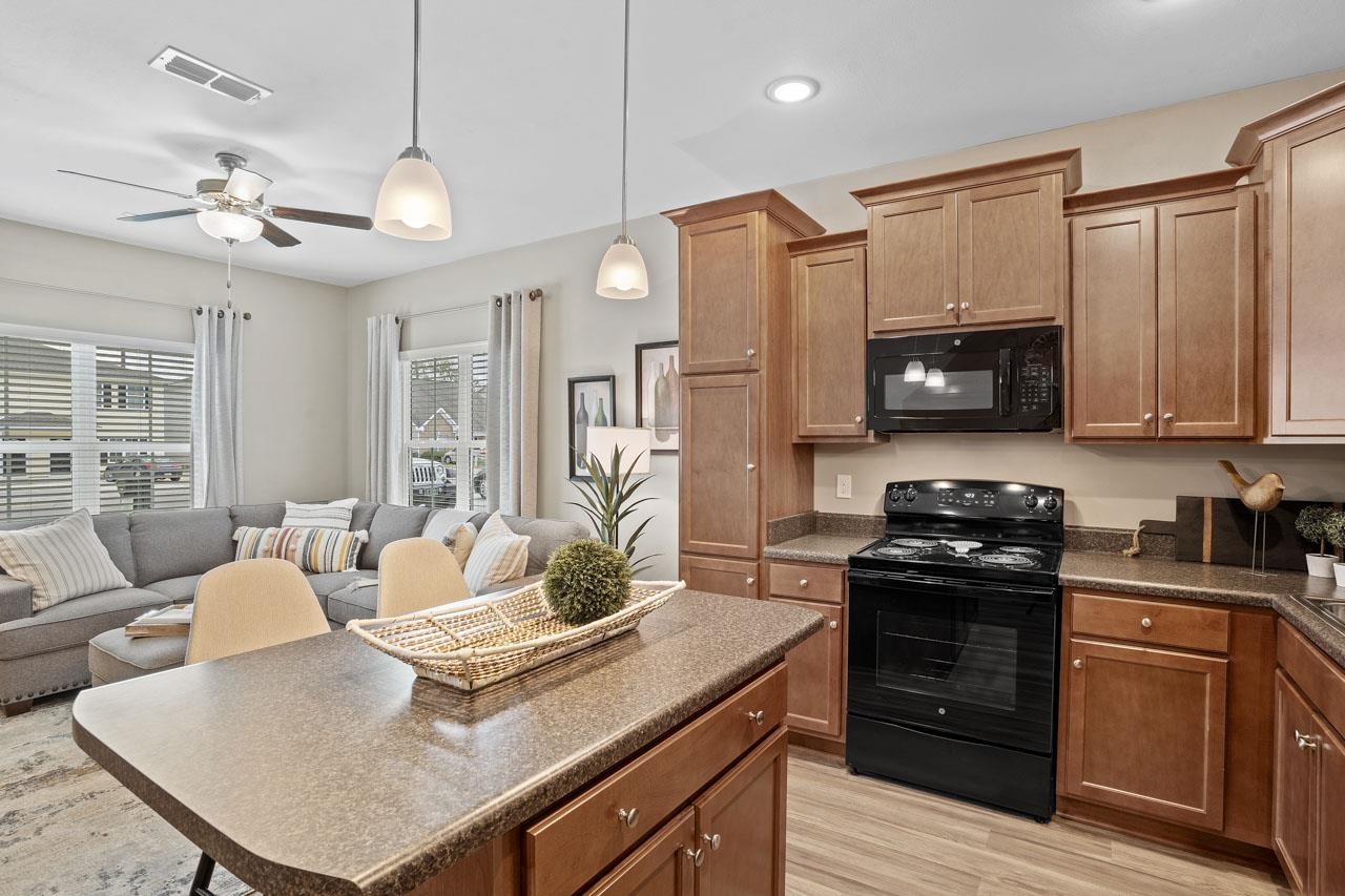 2017 Tyson Road, Unit 202 Tallahassee, FL 32310 - Photo 29 of 31