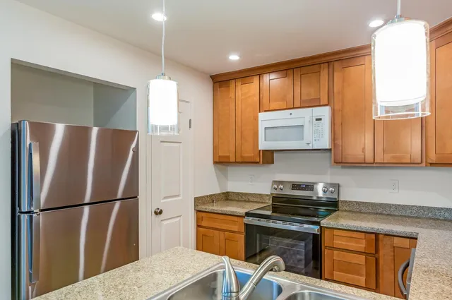 $468,000 | 218 Coy Drive, Unit 1, San Jose, CA 95123