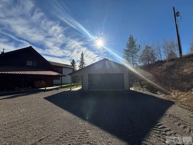 $1,390,000 | 1547 Cherry Butte Road, Ashton, ID 83420
