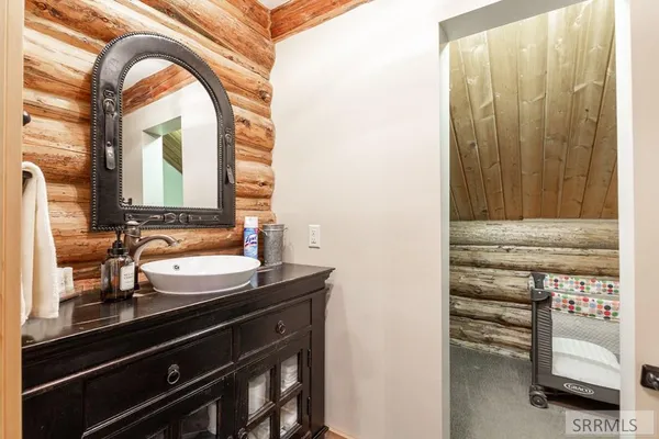 $1,390,000 | 1547 Cherry Butte Road, Ashton, ID 83420
