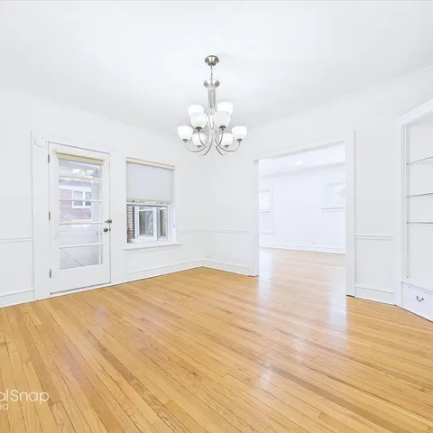 $1,100,000 | 2611 Walnut Avenue, Evanston, IL 60201