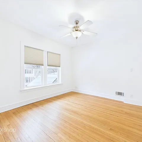 $1,100,000 | 2611 Walnut Avenue, Evanston, IL 60201