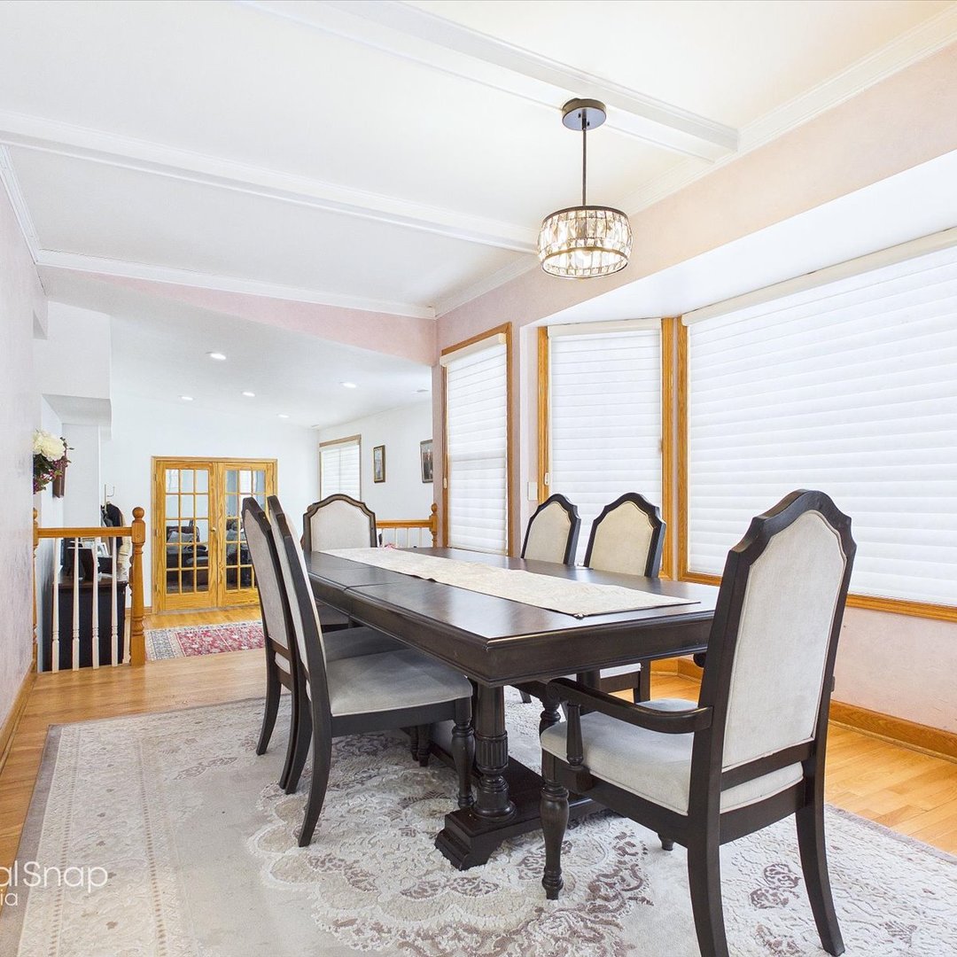 2611 Walnut Avenue Evanston, IL 60201 - Photo 6 of 36