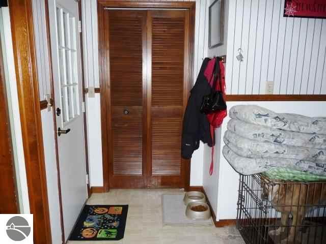 7074 Deepwater Point Road Williamsburg, MI 49690 - Photo 9 of 19 1740568-8.JPG