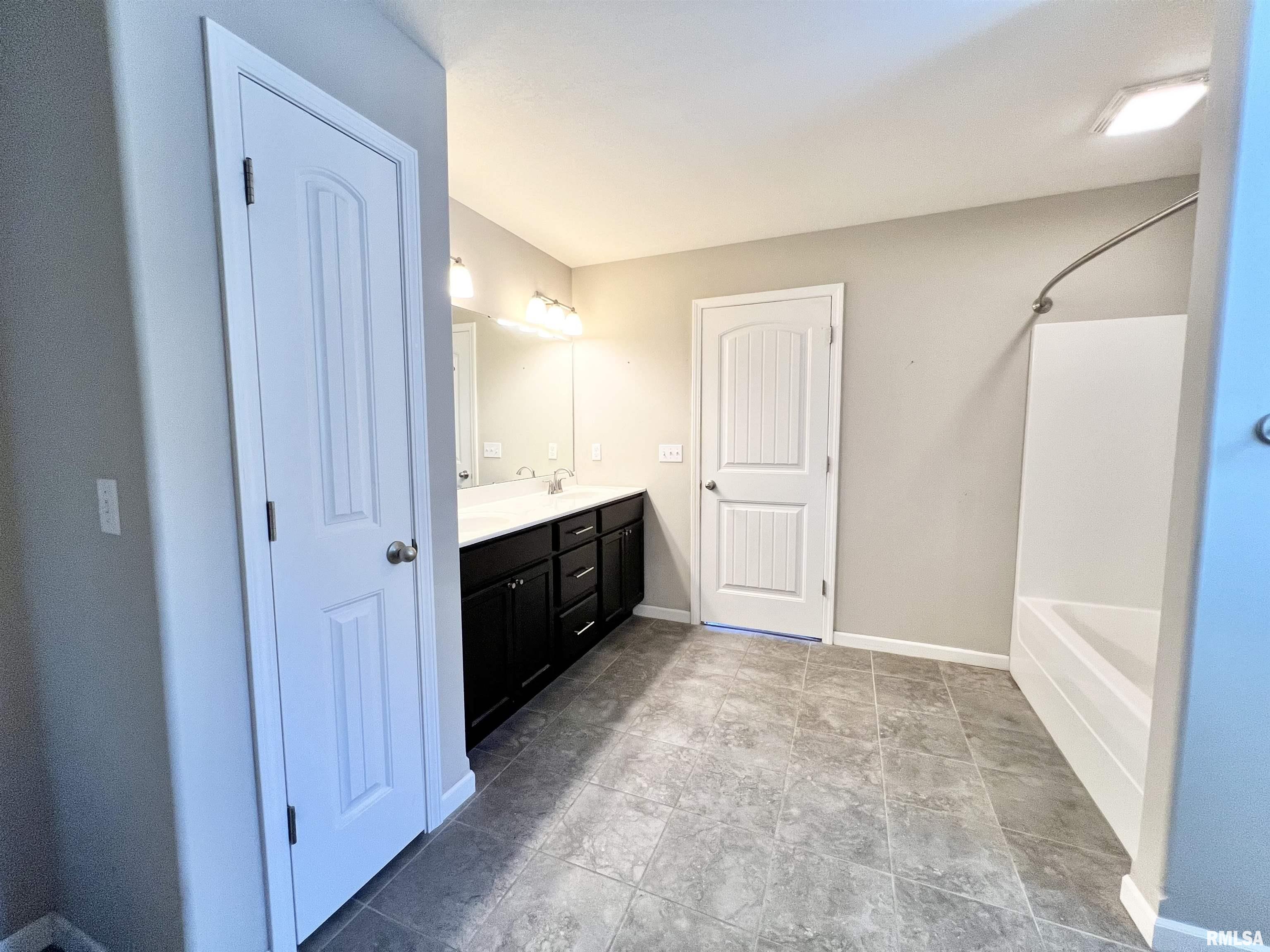 177 Yordy Road Morton, IL 61550 - Photo 22 of 52 Gallery Image 22