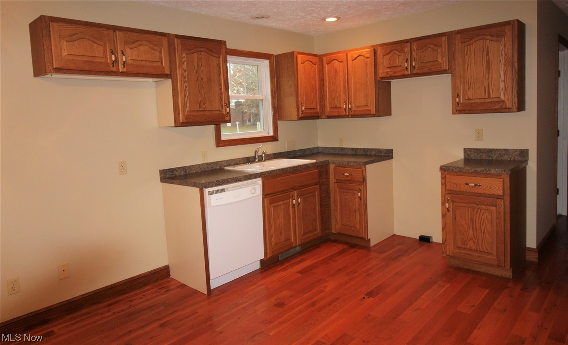 10449 Smucker Road Orrville, OH 44667 - Photo 23 of 35