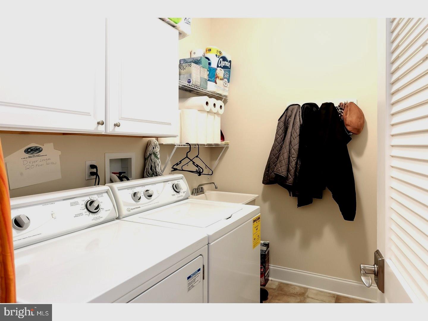 14 Montclaire Road Medford, NJ 08055 - Photo 11 of 22 Laundry Room