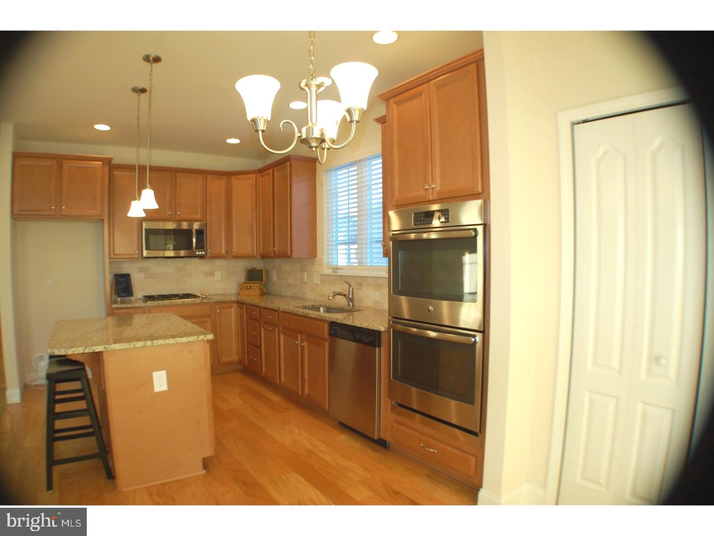 14 Montclaire Road Medford, NJ 08055 - Photo 9 of 22 Kitchen