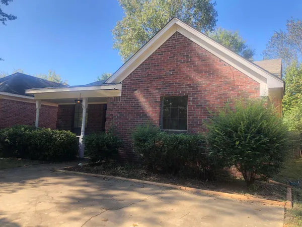 $1,545 | 6813 Maury Drive, Olive Branch, MS 38654