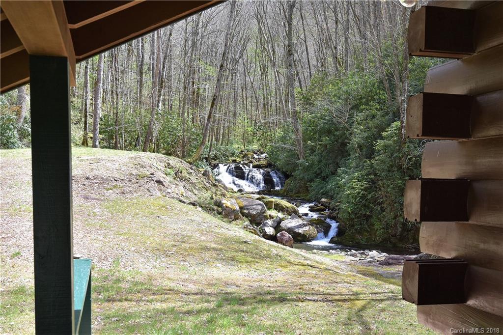 881 Reservation Road, Unit 83B Maggie Valley, NC 28751 - Photo 15 of 36 Gallery Image 15