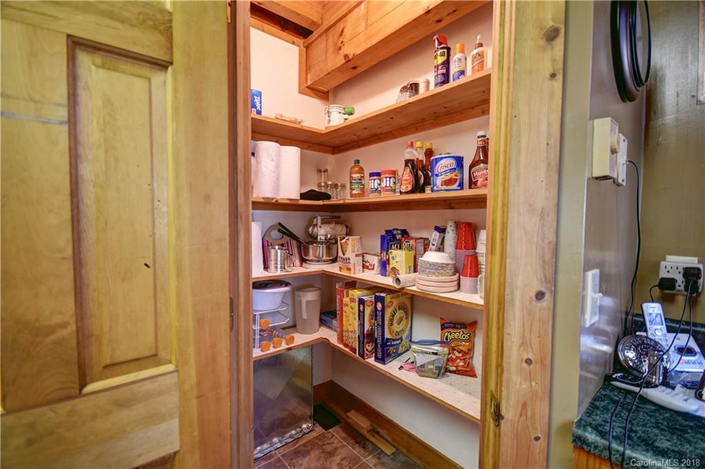 881 Reservation Road, Unit 83B Maggie Valley, NC 28751 - Photo 23 of 36 Gallery Image 23