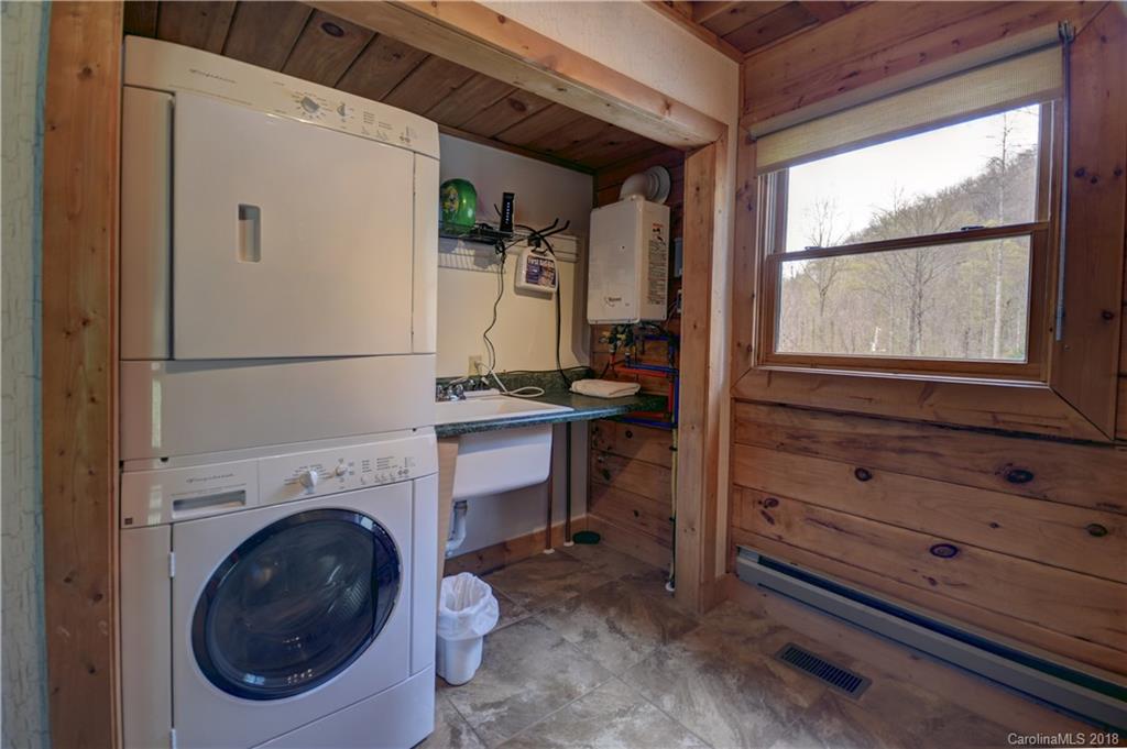 881 Reservation Road, Unit 83B Maggie Valley, NC 28751 - Photo 27 of 36 Gallery Image 27