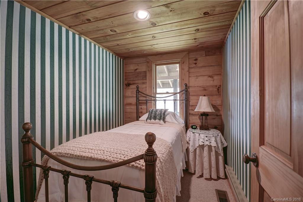 881 Reservation Road, Unit 83B Maggie Valley, NC 28751 - Photo 34 of 36 Gallery Image 34