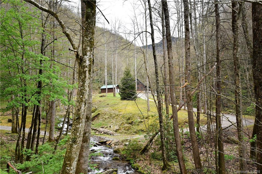 881 Reservation Road, Unit 83B Maggie Valley, NC 28751 - Photo 8 of 36 Gallery Image 8