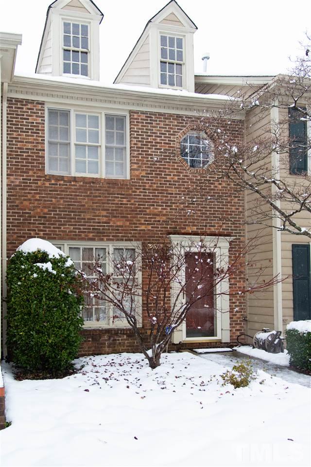 2967 Faversham Place Raleigh, NC 27604 - Photo 1 of 25 Gallery Image 1