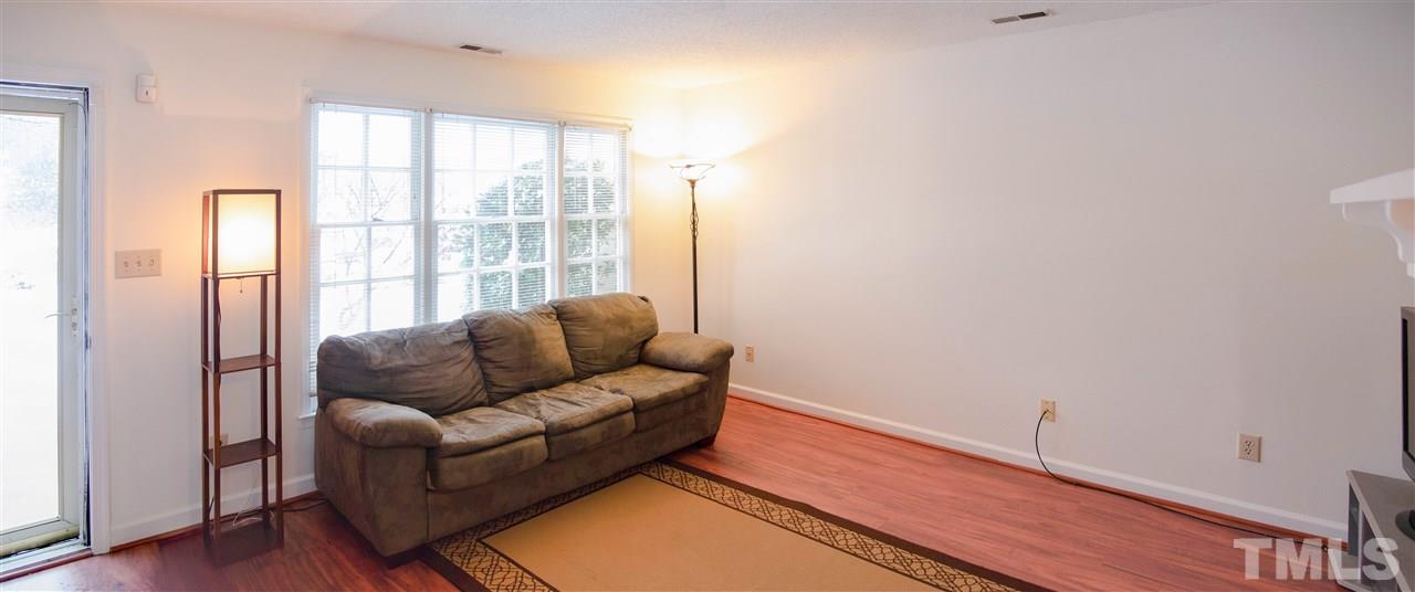 2967 Faversham Place Raleigh, NC 27604 - Photo 3 of 25 Gallery Image 3
