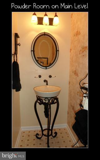 3838 Harrisville Road Mount Airy, MD 21771 - Photo 5 of 29 Bath