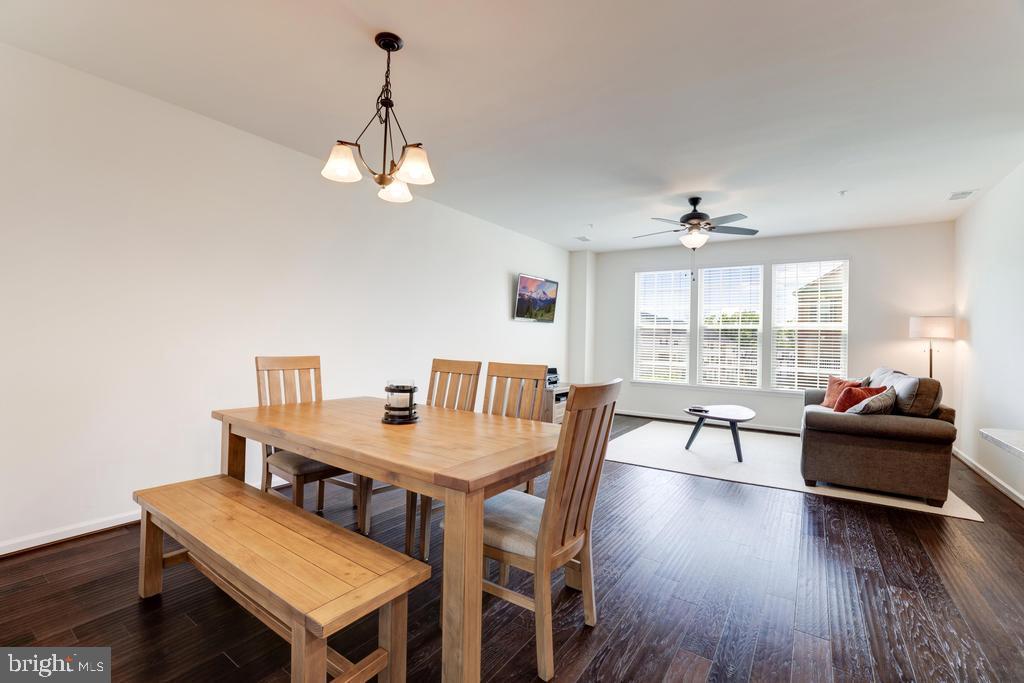 7799 Culloden Crest Lane Gainesville, VA 20155 - Photo 13 of 41 eat in Kitchen