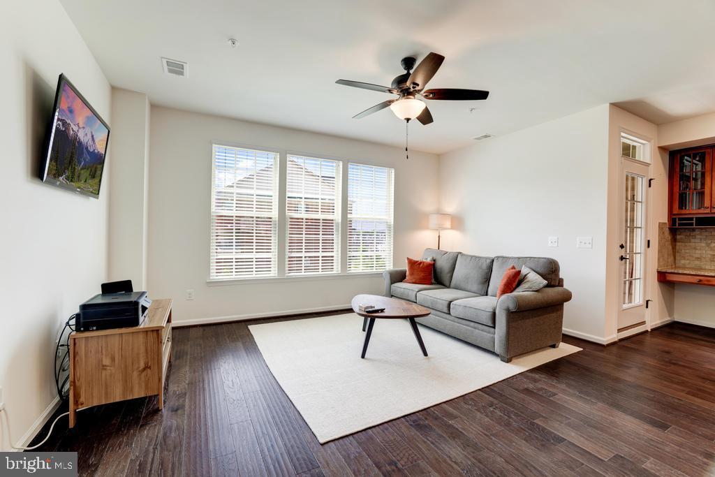 7799 Culloden Crest Lane Gainesville, VA 20155 - Photo 20 of 41 Family Rm