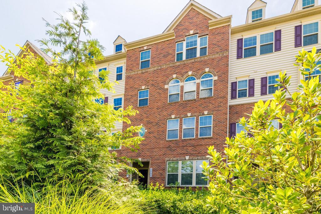 7799 Culloden Crest Lane Gainesville, VA 20155 - Photo 41 of 41 front view of Home