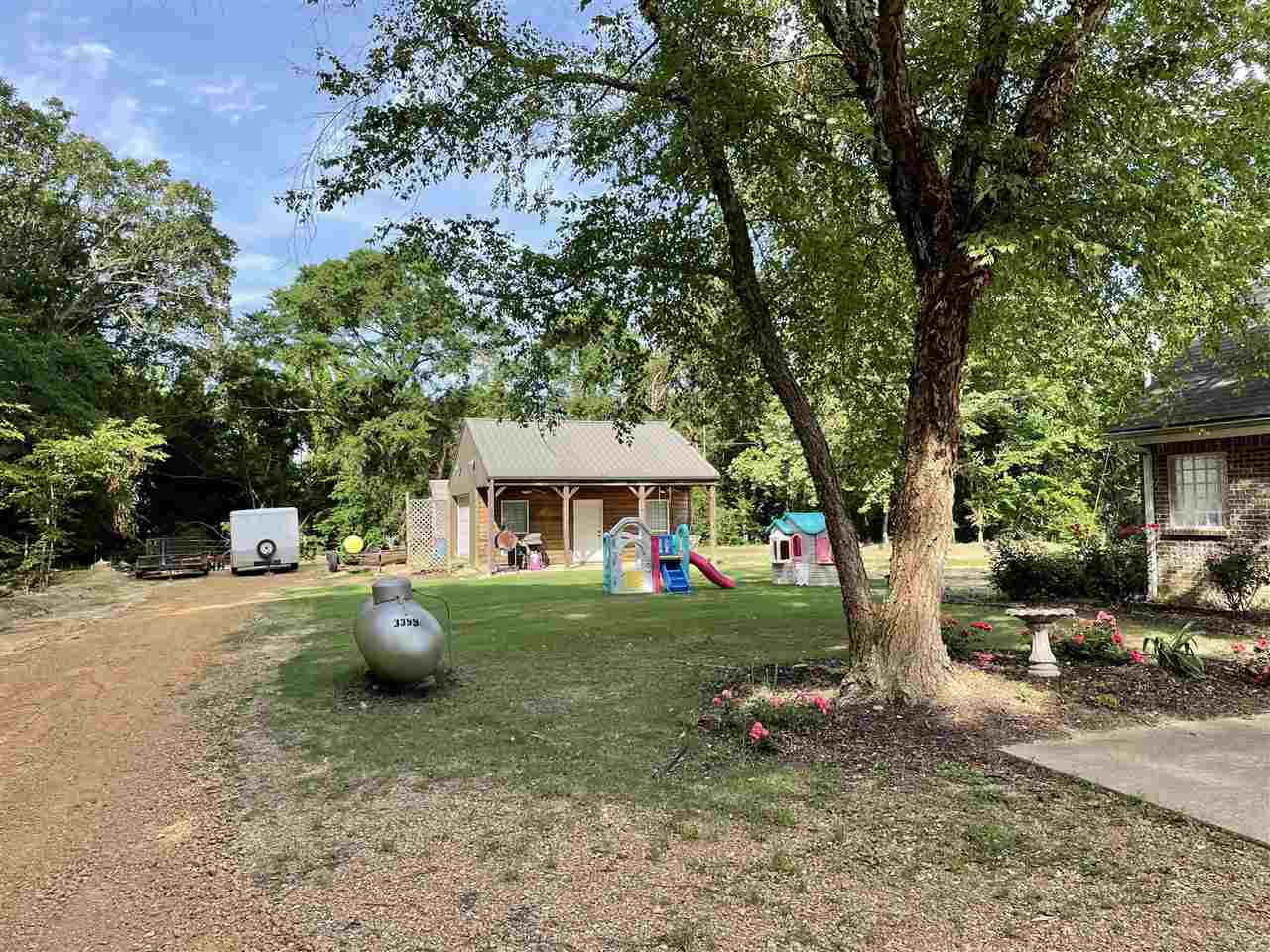 2066 Tinsley Road Bentonia, MS 39040 - Photo 4 of 18 Photo 4
