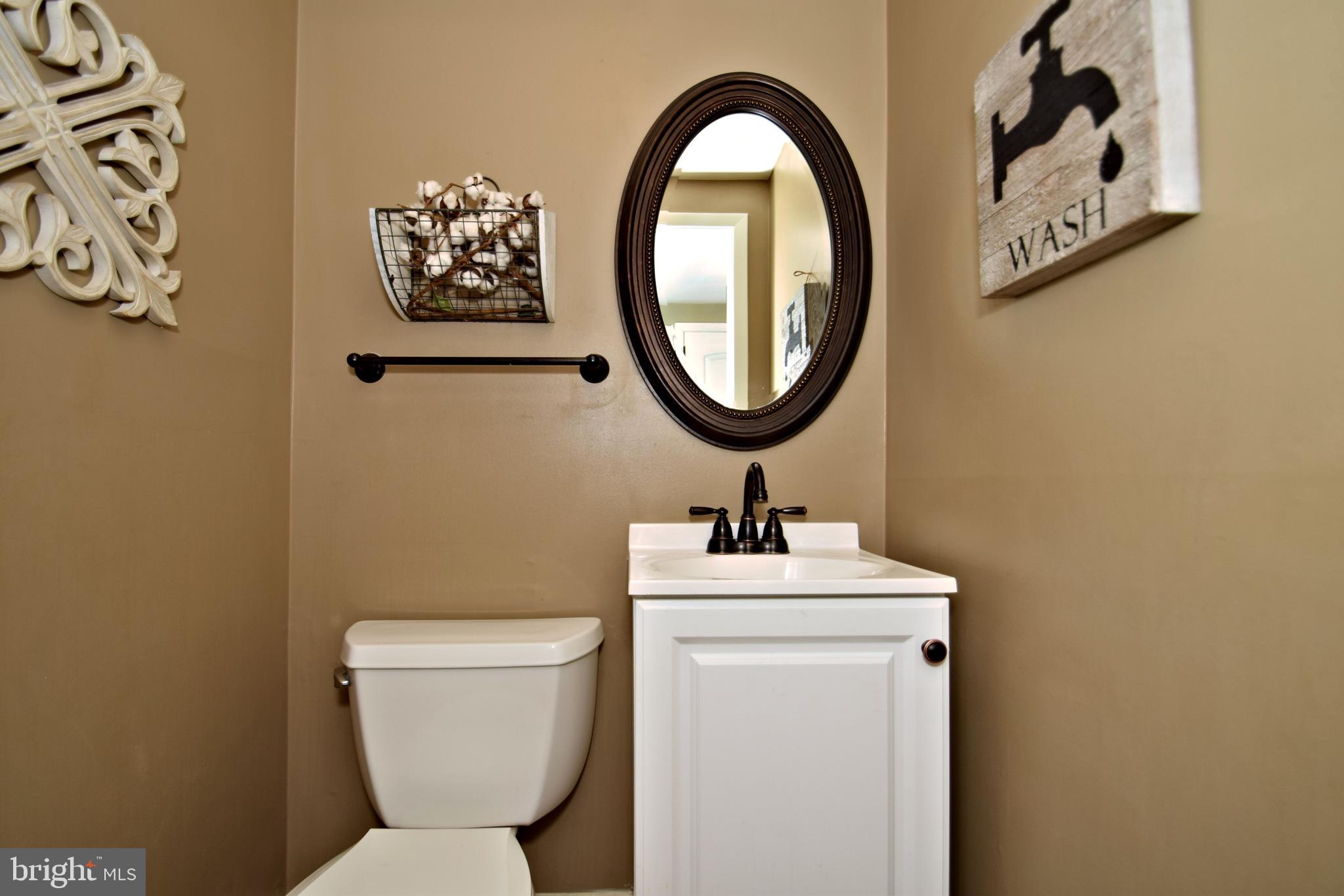 1641 Dublin Road Dresher, PA 19025 - Photo 16 of 24 Powder Room