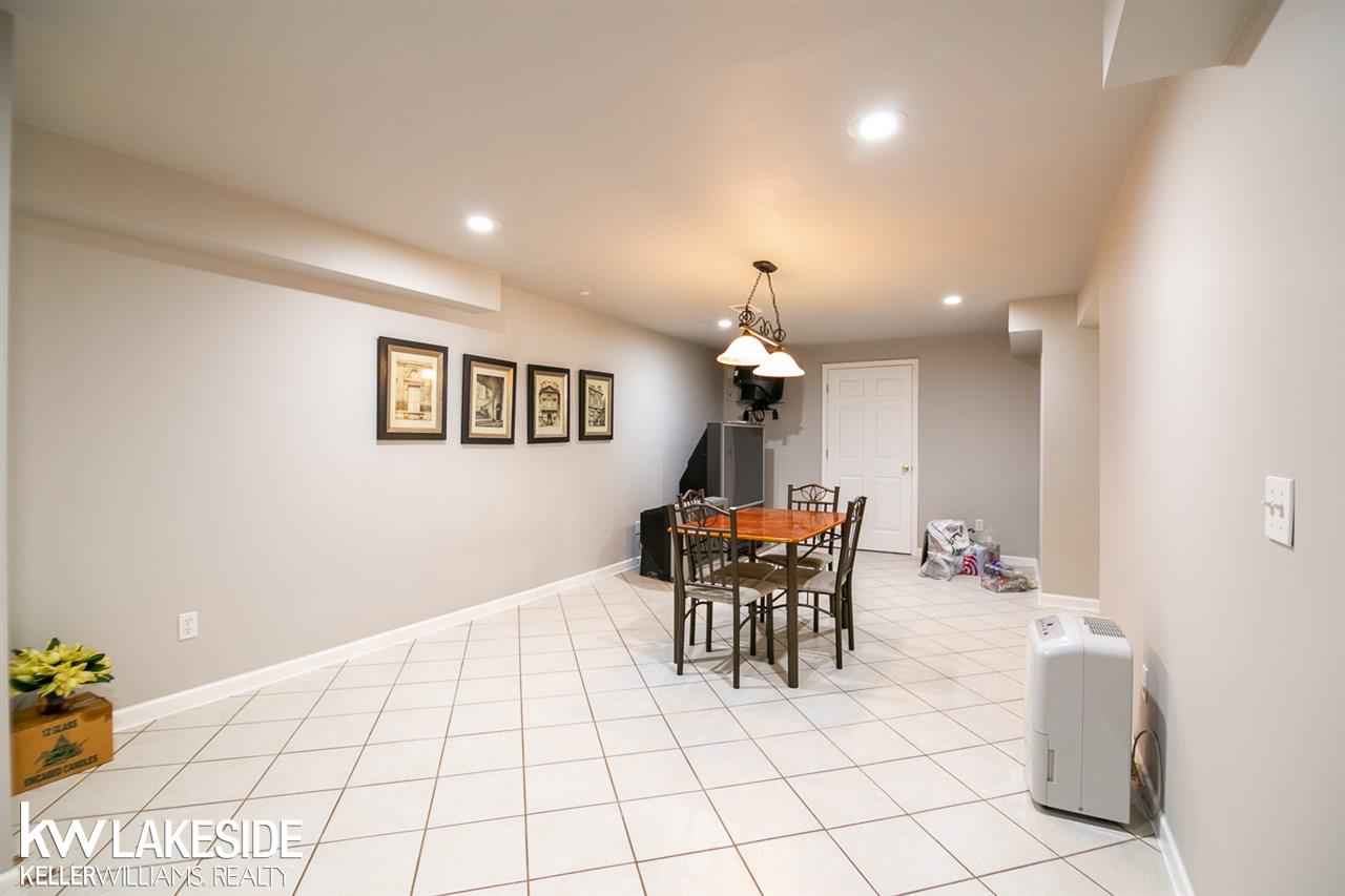 1078 Bloomview Circle Rochester, MI 48307 - Photo 26 of 40
