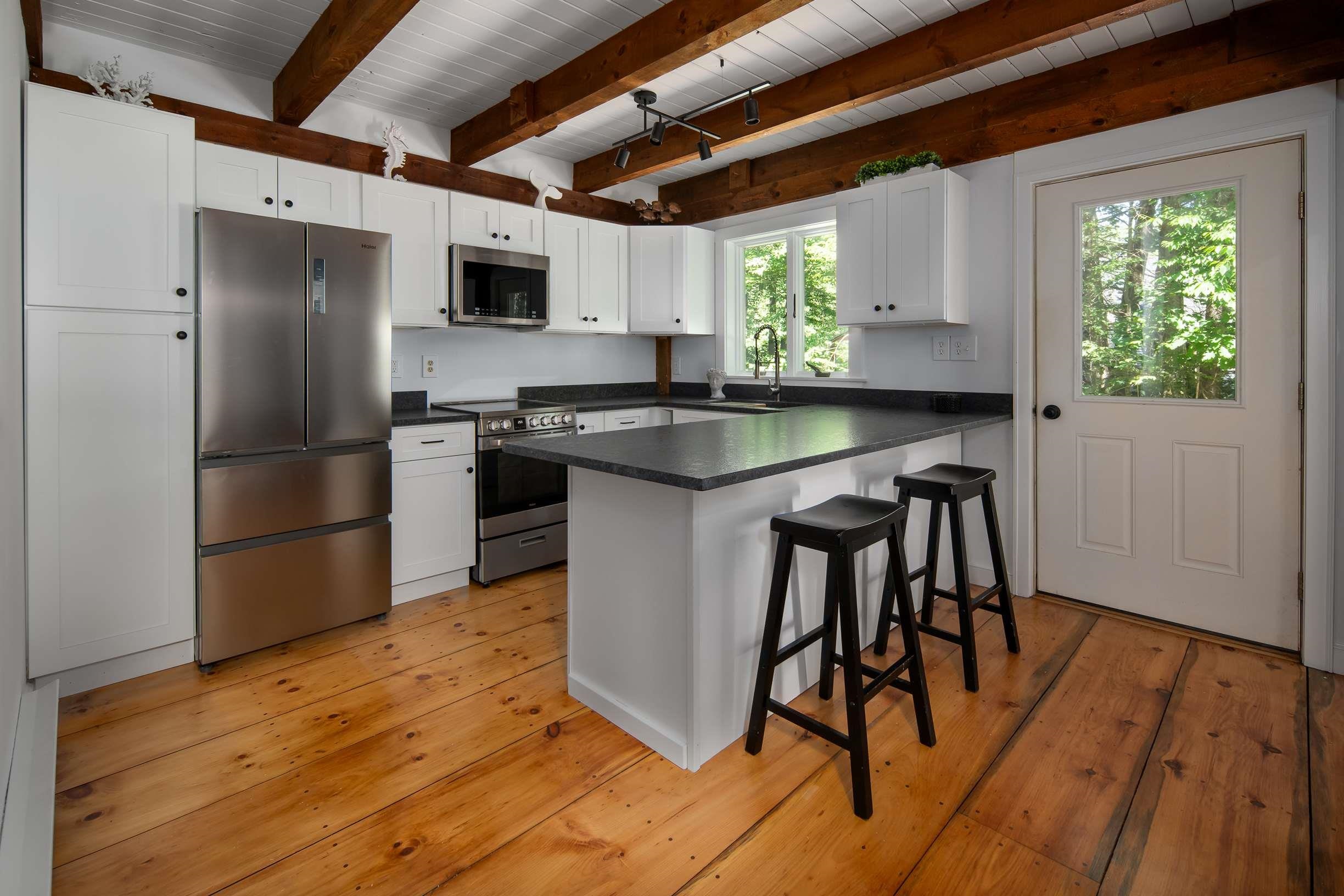 4 Stone Point York, ME 03902 - Photo 13 of 20 Gallery Image 13