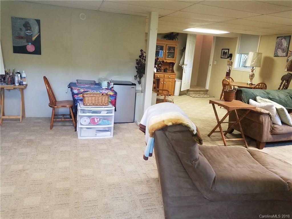 1259 Windswept Ridge Road Marshall, NC 28753 - Photo 22 of 25 Gallery Image 22