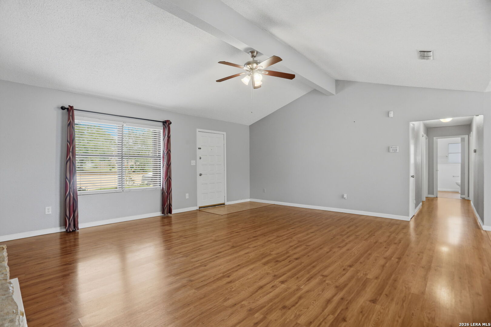 303 Castle Court Converse, TX 78109 - Photo 7 of 28